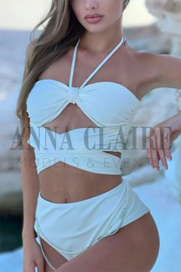 Luxury London escort Jane, elite image model & GFE Luxury London escort Jane, elite image model & GFE