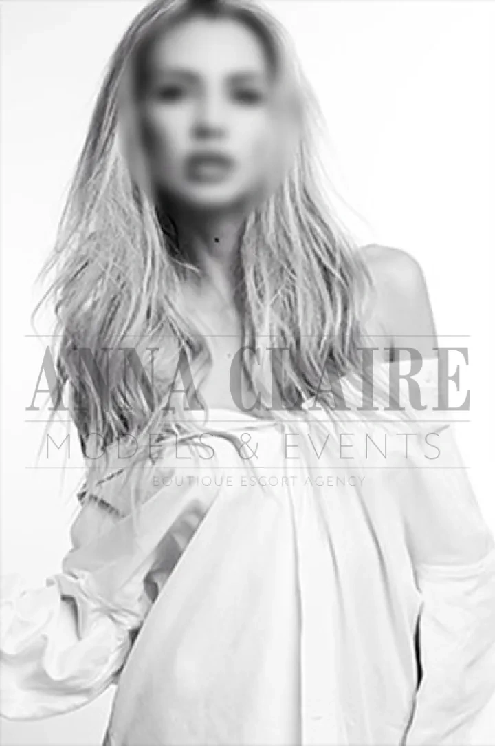 London models escort Jenna, high-end fashion model companion London models escort Jenna, high-end fashion model companion