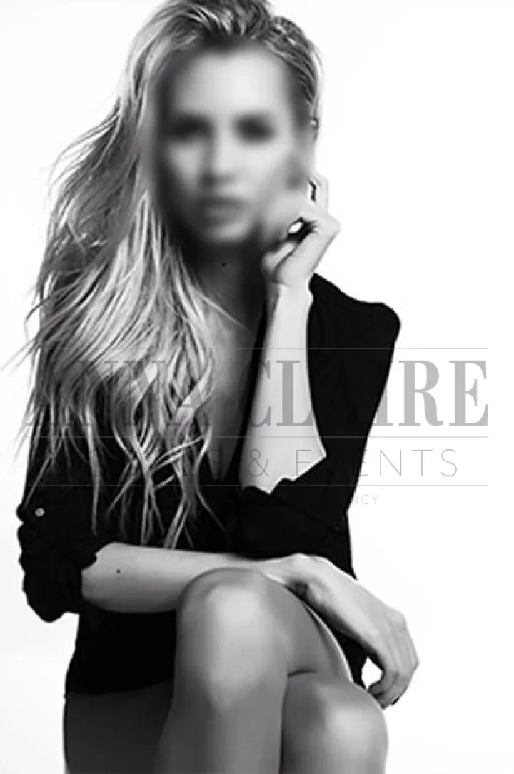 London models escort Jenna, high-end fashion model companion London models escort Jenna, high-end fashion model companion