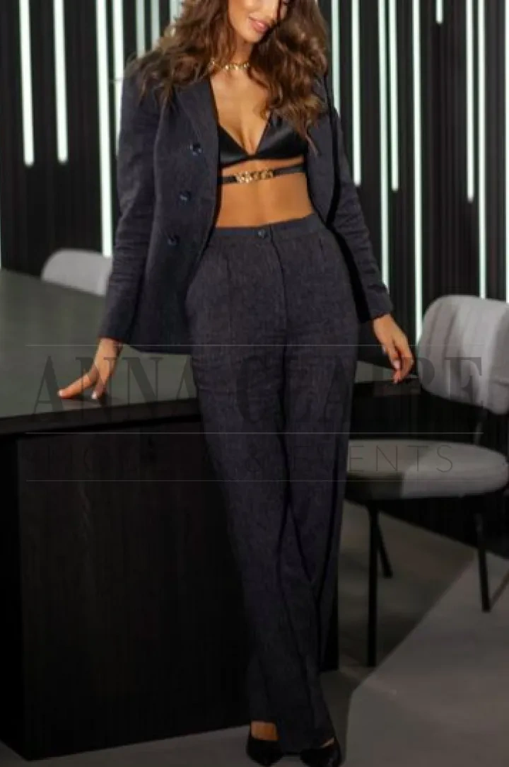 Luxury New York escorts lady Jennifer, elite travel companion Luxury New York escorts lady Jennifer, elite travel companion