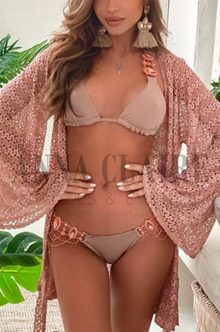 New York dinner companion Rachel, elite female companion New York dinner companion Rachel, elite female companion