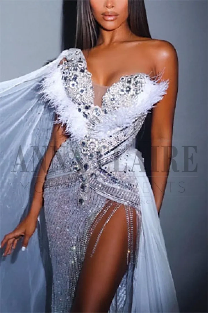 High class Singaporean escort Sandra High class Singaporean escort Sandra