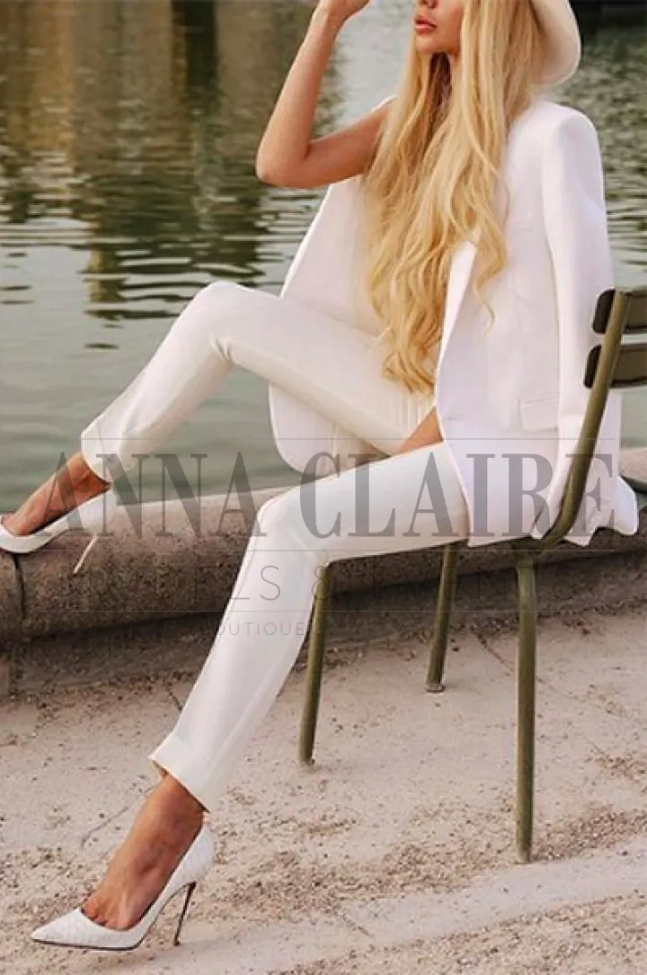 NY VIP escorts model Sandra, elite GFE & dinner companion NY VIP escorts model Sandra, elite GFE & dinner companion