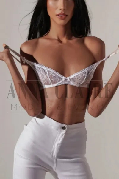 Bangkok GFE escort Jade, luxury Asian model companion Bangkok GFE escort Jade, luxury Asian model companion