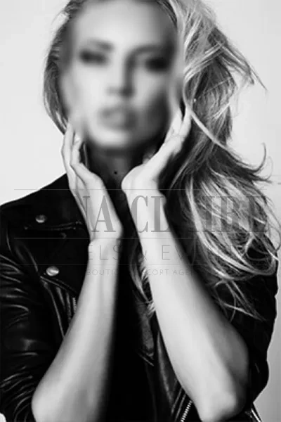 London models escort Jenna, high-end fashion model companion