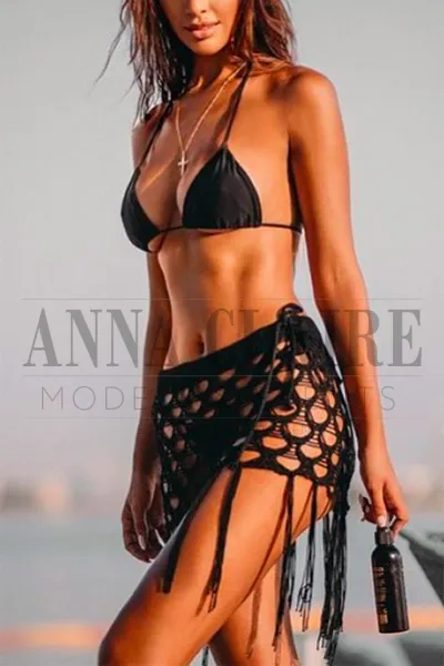 Luxury escort Warsaw Monica, VIP catwalk model companion Luxury escort Warsaw Monica, VIP catwalk model companion