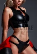 VIP escort NYC Amanda, luxury blonde GFE model