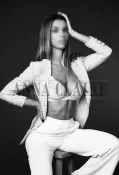 Paris top companion Caroline, elite GFE date escort
