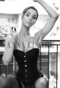 Tokyo top models escort Caroline, elite GFE date companion
