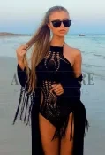 Luxury Parisian courtesan Dahlia, elite French student escort