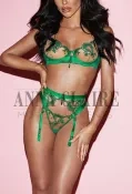 Tulum GFE escort Isabella, exclusive model companion