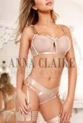Dubai top model escort Kay, luxury dinner date & GFE model companion