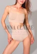 Elite Düsseldorf escorts model Kira, luxury female companion