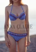 High-end Paris escort lady Leonie, luxury French escorts companion in Paris