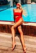 Luxury escort Miami lady Lisa, upscale busty GFE model