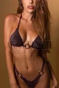 VIP escort Toronto lady Luna, elite model companion