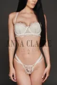 Bangkok GFE escort Nina, elite photo model companion