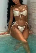VIP escort Hamburg Rose, luxury curvy busty GFE companion