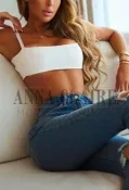 Elite Dubai escorts model Sandra, luxury busty GFE companion