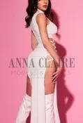 VIP escorts Boston model Sandra, elite brunette GFE companion