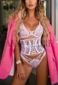 Elite Dubai escorts model Sandra, luxury busty GFE companion