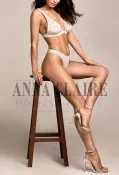 Elite escort Paris Rachelle, luxury travel companion & image model escort