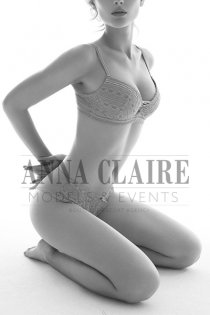 Elite escort Paris Kate, Anna Claire luxury models & dinner dates in Paris